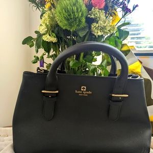 Cute black short handle handbag